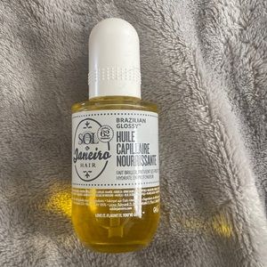 Sol de janeiro Brazilian glossy hair oil